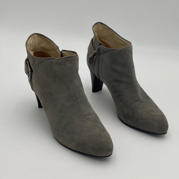 Cole haan Elegant Gray Women's Ankle Boots women 7.5B suede upper casual office - Picture 1 of 16
